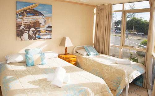 Northpoint Holiday Apartments Alexandra Headland Extérieur photo